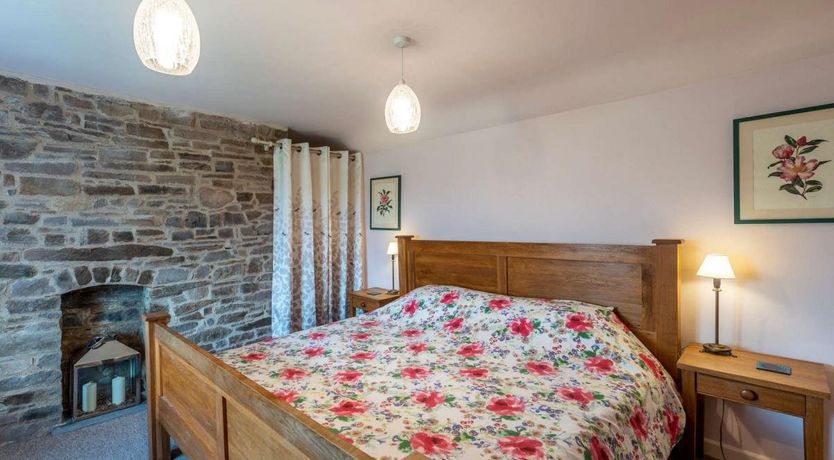 Photo of 1 Bed in Beguildy
