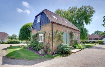 Middle Barn Holiday Cottage