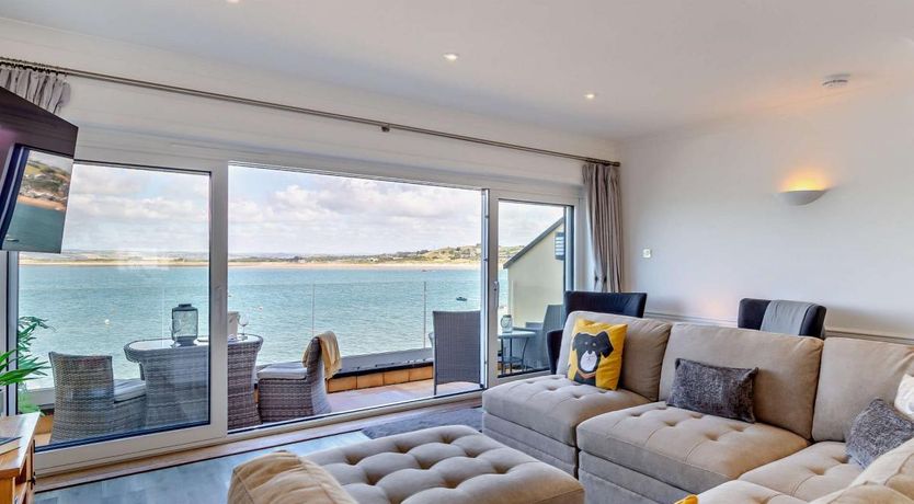 Photo of 3 Bed in Appledore