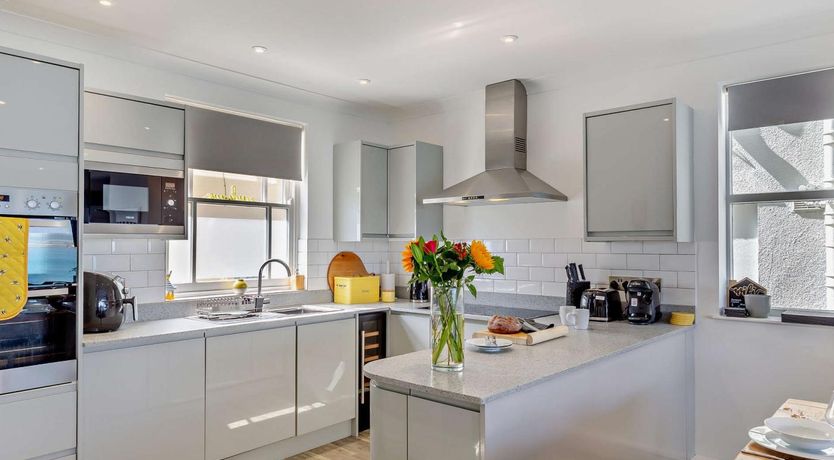 Photo of 3 Bed in Bideford