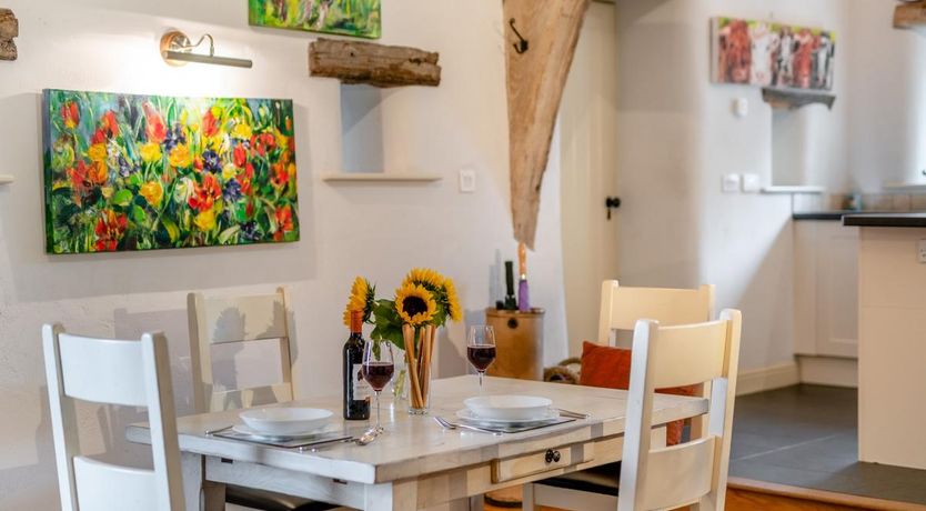 Photo of 1 Bed in Barlow