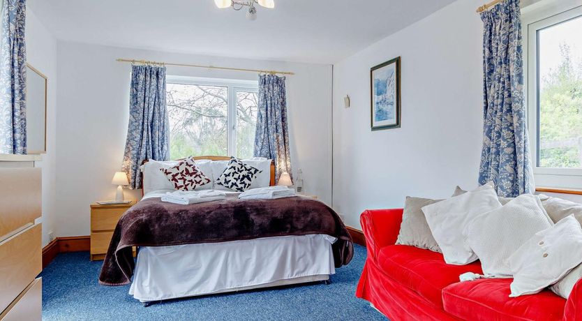 Photo of 3 Bed in Monmouth