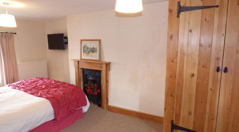 Photo of Ffynnon Gower