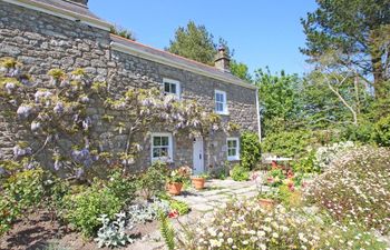 Woodpecker Cottage Holiday Cottage