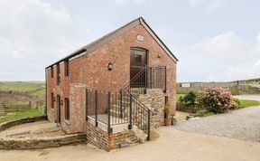 Photo of Castle Dore Barn