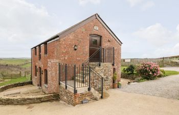 Castle Dore Barn Holiday Cottage