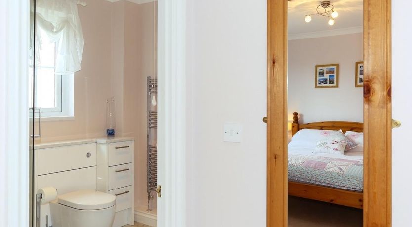 Photo of Glebe House