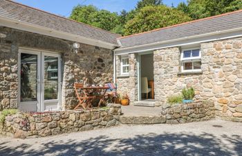 Pond Cottage Holiday Cottage