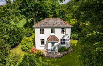 Penwarne Lodge Holiday Cottage