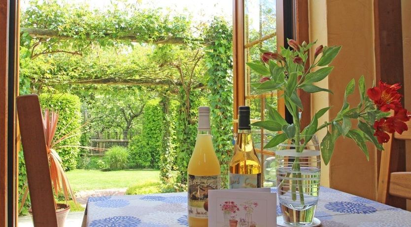 Photo of Summer House