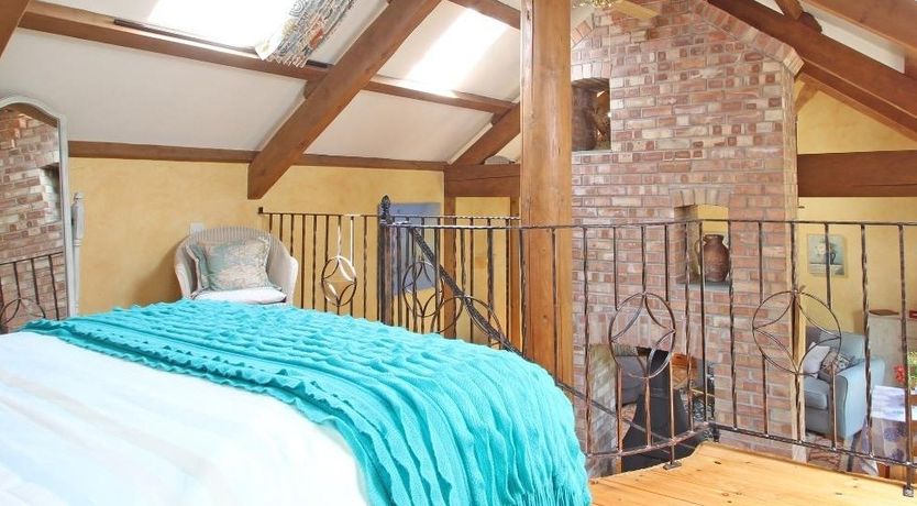 Photo of Summer House