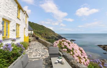 Kerbenetty (Harbour Cottage) Holiday Cottage