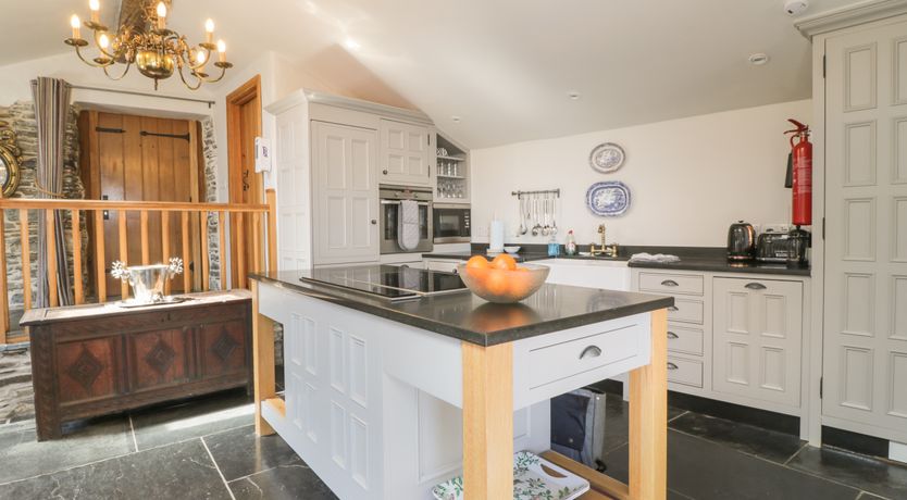 Photo of Glanville House