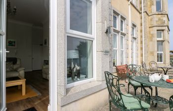By The Sea Holiday Cottage