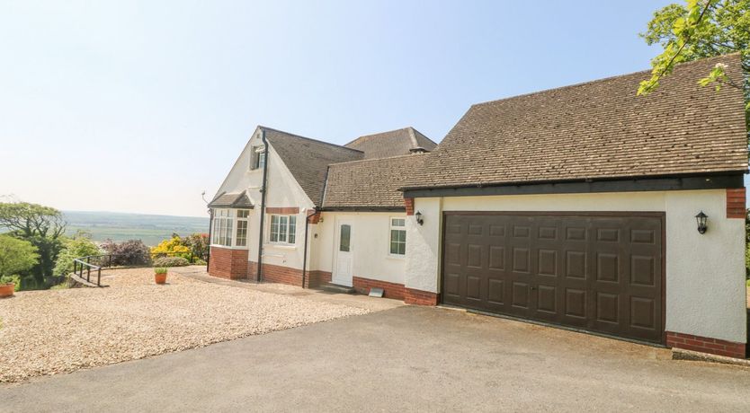 Photo of Charlesworth