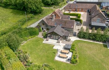 The Old Farmhouse Holiday Cottage
