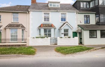 Cool Stone Cottage Holiday Cottage