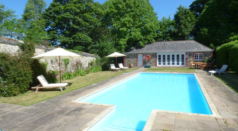 Photo of Farm Cottage