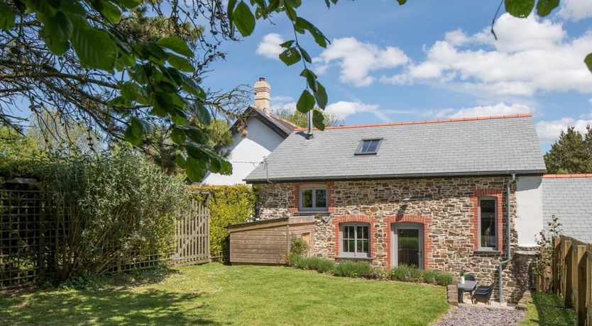 Photo of 2 Bed in High Bickington