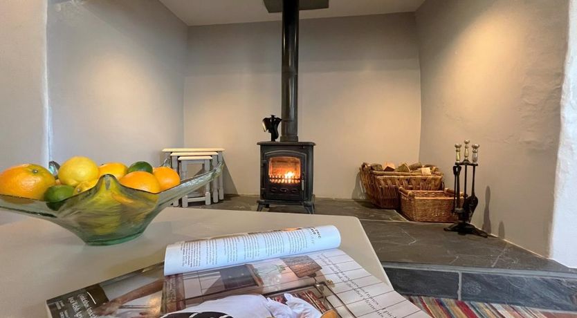 Photo of 4 Bed in Capel Garmon