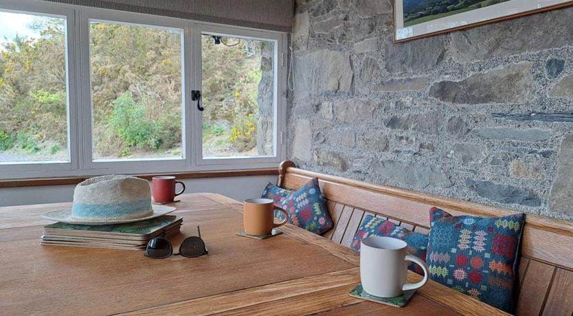 Photo of 4 Bed in Capel Garmon