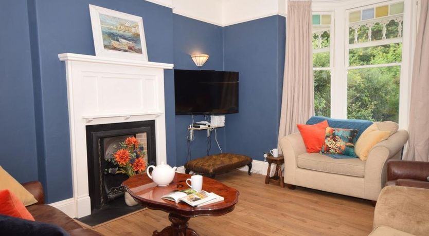 Photo of 6 Bed in Combe Martin