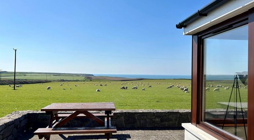 Photo of 3 Bed in Marloes