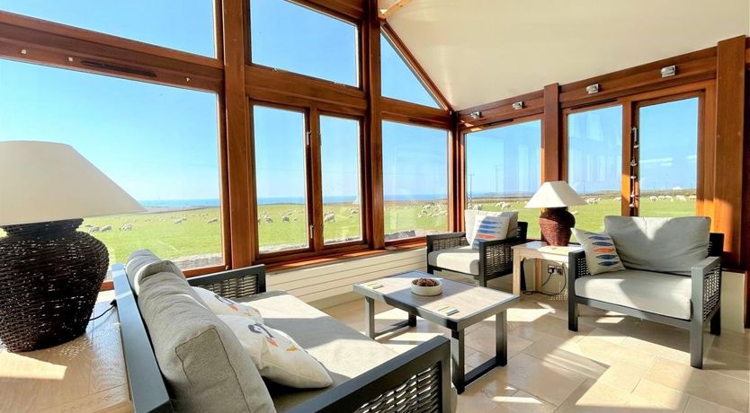 Photo of 3 Bed in Marloes