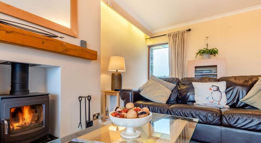 Photo of 3 Bed in Marloes