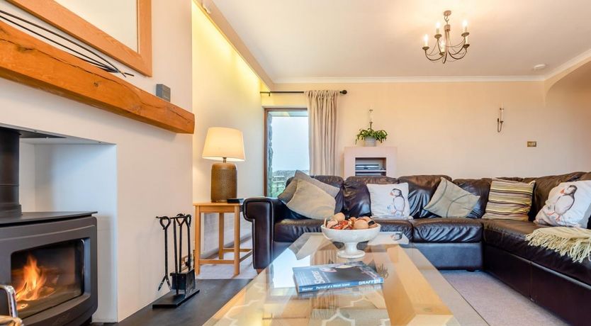 Photo of 3 Bed in Marloes