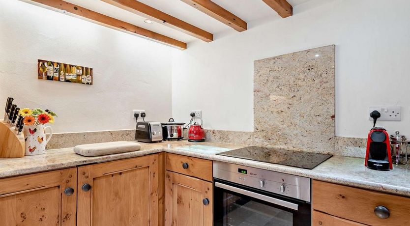 Photo of 2 Bed in Middleton-by-Youlgrave