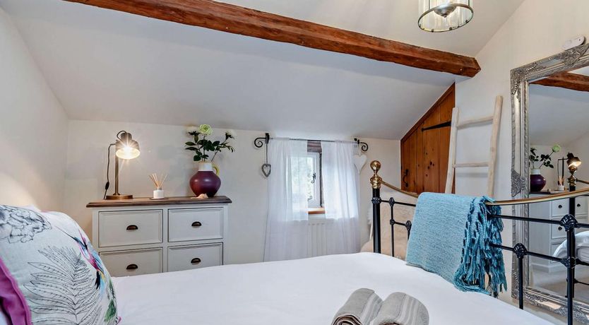 Photo of 2 Bed in Middleton-by-Youlgrave