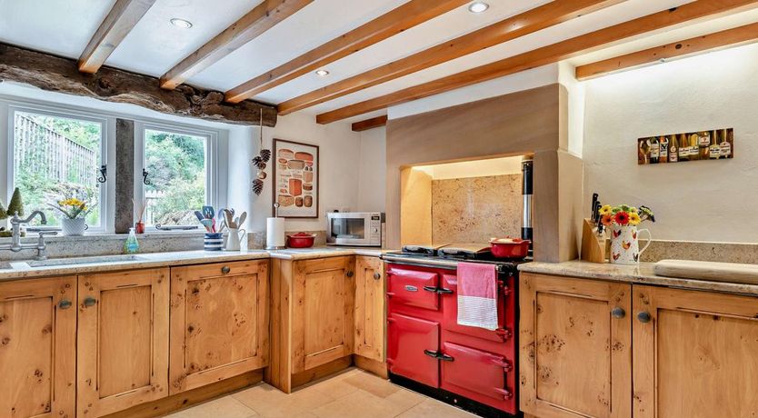 Photo of 2 Bed in Middleton-by-Youlgrave