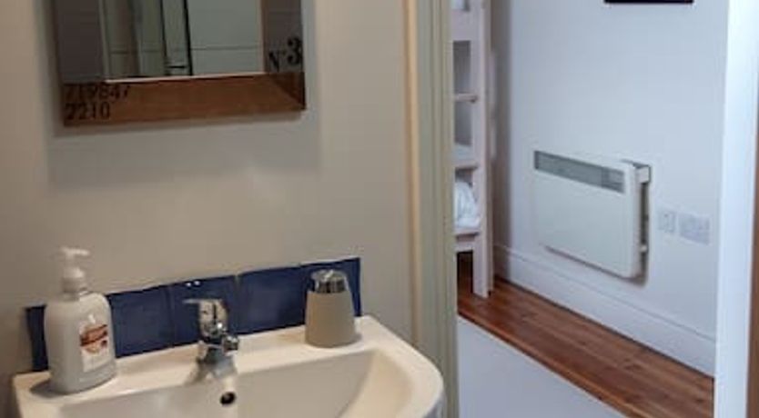 Photo of The Courtyard Loft Clonakility