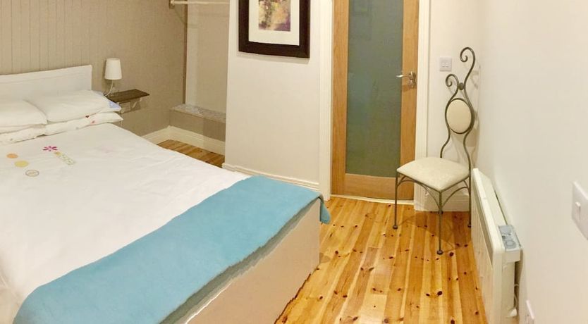 Photo of The Courtyard Loft Clonakility