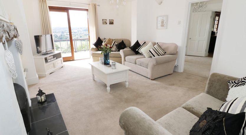 Photo of Hillview Cottage