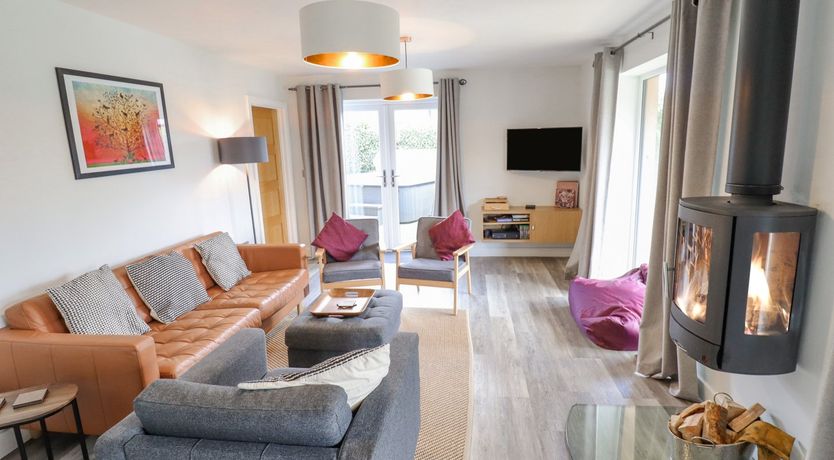 Photo of Lily-pad Lodge