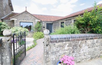 Leigh Holt Holiday Cottage