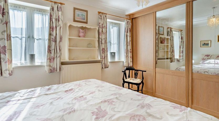 Photo of 1 Bed in Gilwern