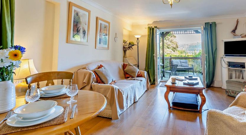 Photo of 1 Bed in Gilwern