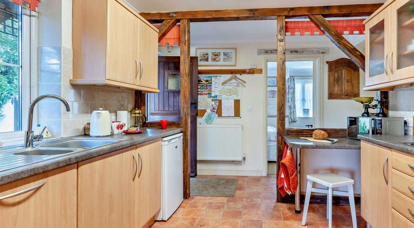 Photo of 1 Bed in Gilwern