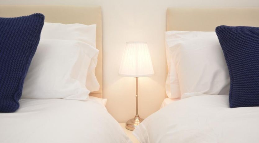 Photo of 2 Bed in Tansley