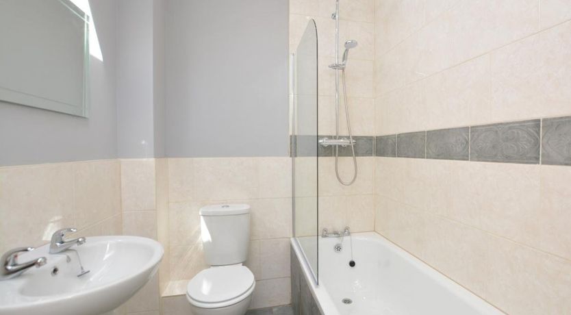 Photo of 2 Bed in Tansley