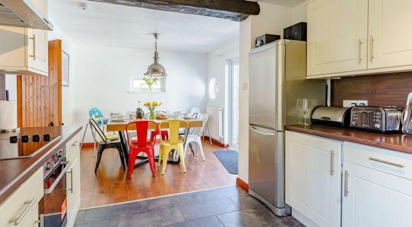 Photo of 4 Bed in Saundersfoot