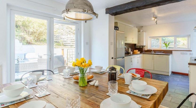 Photo of 4 Bed in Saundersfoot