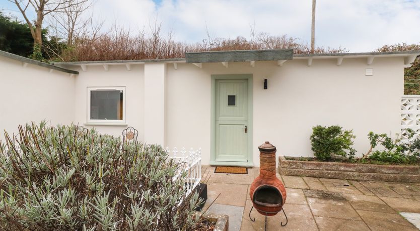 Photo of 2 Moorlands