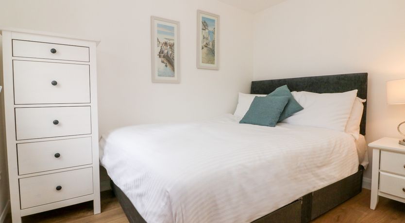 Photo of 2 Moorlands