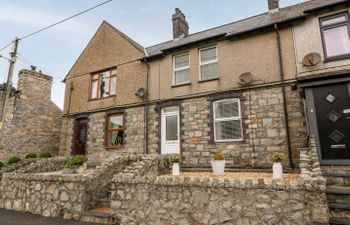 Bythynnod Newydd Holiday Cottage