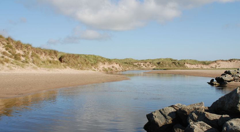 Photo of Maelog, 14 Tides Reach