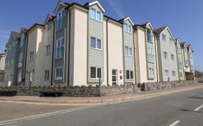 Photo of Maelog, 14 Tides Reach